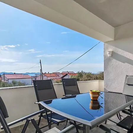Διαμέρισμα 3 Bedroom Gorgeous In Ζαντάρ