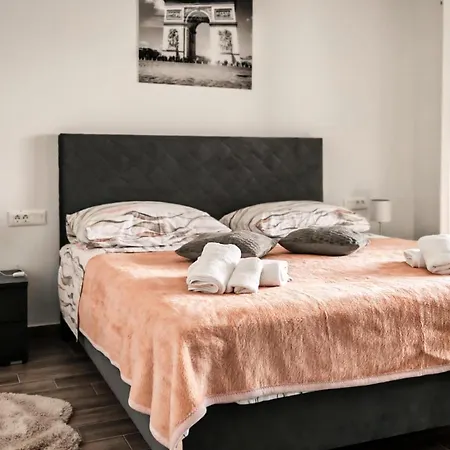 Splendido Con 3 Da Letto A * Zara