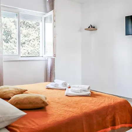 Splendido Con 3 Da Letto A *